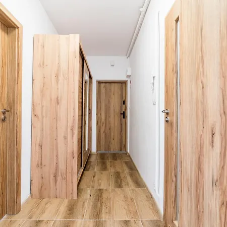 Grochowska Comfort By Bookinghost Apartman